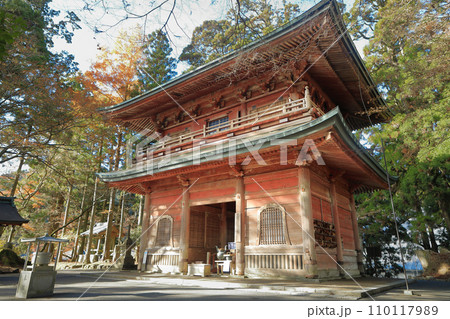 世界遺産　天台宗総本山　東塔比叡山延暦寺　文殊楼（総門） 110117989