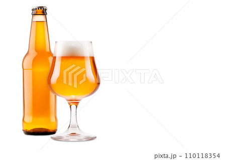 Set of Beer glasses and bottles on a white background. Mugs with drink like Ipa, Pale Ale, Pilsner, Porter or Stout Set of Beer glasses and bottles on a white background. Mugs with drink like Ipa, Pale Ale, Pilsner, Porter or Stout 110118354