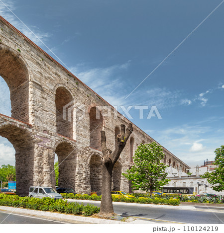Valens Aqueduct a Roman aqueduct, water supply system of the Eastern Roman capital of Constantinople, Currently Istanbul 110124219