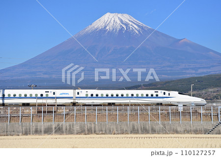 東海道新幹線　三島ー新富士　JR東海　N700A系2000番台　X32編成　SmallA 110127257