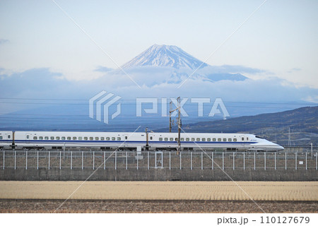 東海道新幹線　三島ー新富士　JR西日本　700系3000番台　B編成（博多）　のぞみ 110127679