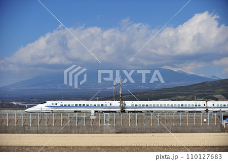 東海道新幹線　三島ー新富士　JR西日本　700系3000番台　B編成（博多）　のぞみ 110127683