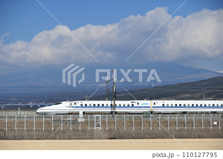 東海道新幹線 三島ー新富士 JR東海 N700系0番台 Z編成 のぞみ 東海道新幹線 三島ー新富士 JR東海 N700系0番台 Z編成 のぞみ 110127795