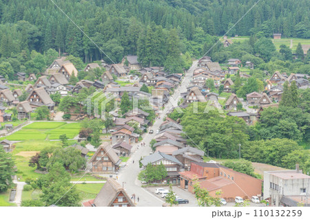 合掌造り集落・白川郷を旅する 合掌造り集落・白川郷を旅する 110132259