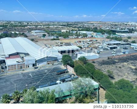 メキシコ・アグアスカリエンテス市街の眺め メキシコ・アグアスカリエンテス市街の眺め 110133730
