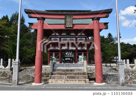 飯野八幡宮、鳥居、福島県いわき市 飯野八幡宮、鳥居、福島県いわき市 110136088