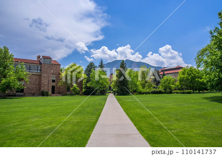 コロラド大学ボルダー校《University of Colorado at Boulder》 コロラド大学ボルダー校《University of Colorado at Boulder》 110141737
