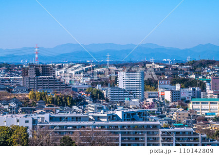 日本の横浜都市景観 あざみ野駅方面などを望む(ルームズ大正堂あざみ野店)=令和5年12月29日 日本の横浜都市景観 あざみ野駅方面などを望む(ルームズ大正堂あざみ野店)=令和5年12月29日 110142809