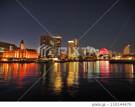 横浜夜景 110144470