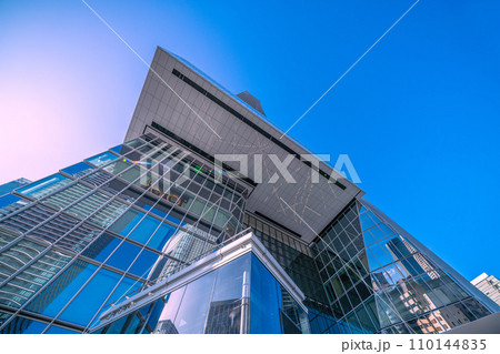 日本の東京都市景観 本日開業の虎ノ門ヒルズステーションタワーなどを望む＝令和5年10月6日 110144835