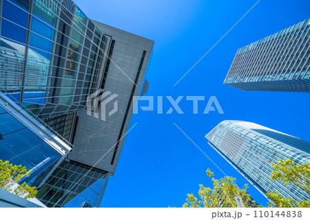 日本の東京都市景観 本日開業の虎ノ門ヒルズステーションタワーなどを望む＝令和5年10月6日 110144838