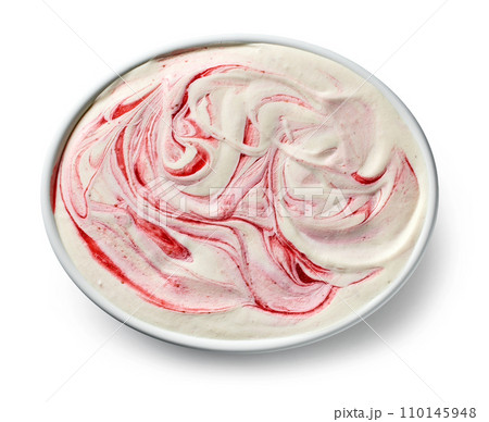 bowl of homemade ice cream 110145948