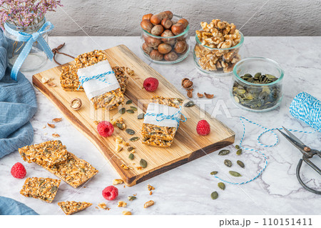 Organic homemade granola bars 110151411