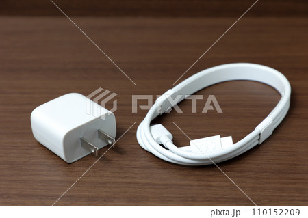 充電、充電器、ケーブル,USBケーブル,USB、コンセント,デジタル,パソコン,電気、接続、コード 充電、充電器、ケーブル,USBケーブル,USB、コンセント,デジタル,パソコン,電気、接続、コード 110152209