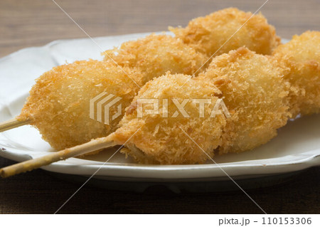 うずらの卵の串揚げ 110153306