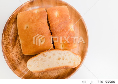 自宅で焼いたフォッカッチャ 自宅で焼いたフォッカッチャ 110153560