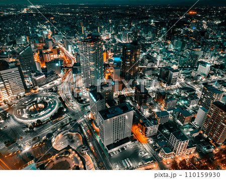 静岡県浜松市にある浜松アクトタワーからの夜の眺望 110159930