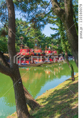 尾張津島天王祭、朝祭〈愛知県津島市〉 尾張津島天王祭、朝祭〈愛知県津島市〉 110160079