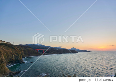 恋人岬 夜景 恋人岬 夜景 110160963