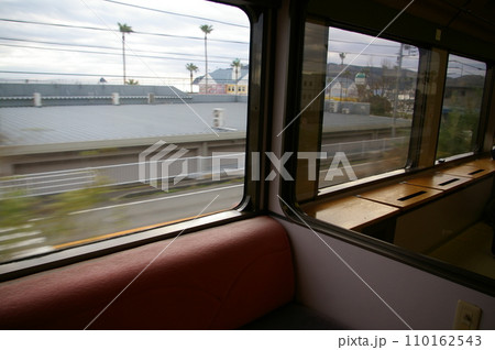お座敷列車「華」車内 110162543