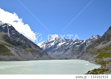 ニュージーランドの人気トレッキングコース「フッカー・バレー・トラック」 110162918