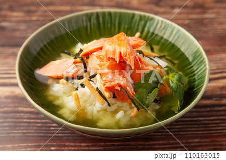 鮭茶漬け 鮭茶漬け 110163015