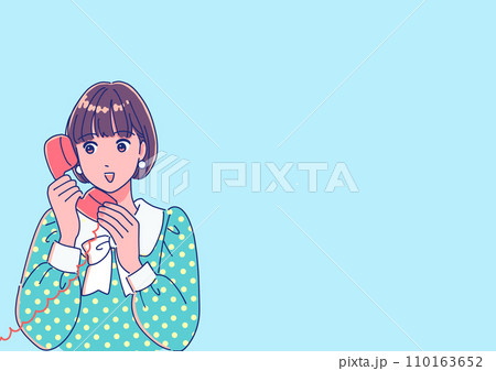 レトロな電話の受話器を持つアニメ風の女の子 レトロな電話の受話器を持つアニメ風の女の子 110163652