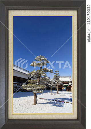 広島城雪景色 110170059