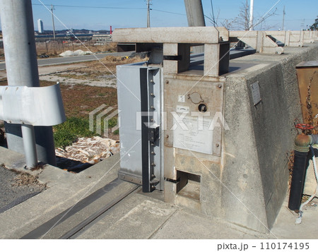 防潮堤 防潮堤 110174195