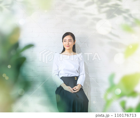 人物のポートレート 110176713