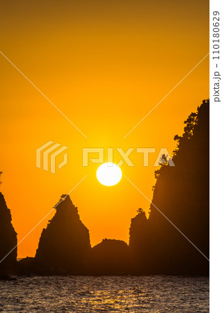 石廊崎　蓑掛岩の夜明け 110180629