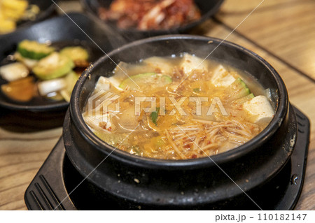 doenjang stew. bean paste stew 110182147