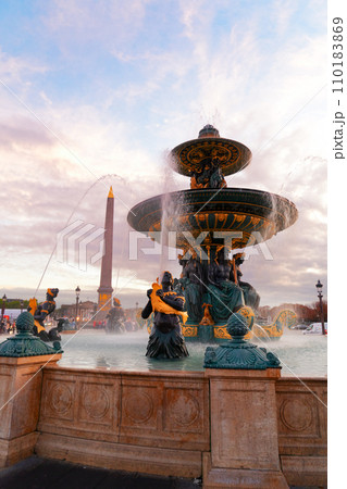 Fountain on Concorde Square and Obelisk Fountain on Concorde Square and Obelisk 110183869