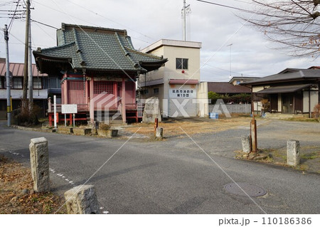 茨城県筑西市の下館駅周辺の金井薬師堂の風景 茨城県筑西市の下館駅周辺の金井薬師堂の風景 110186386