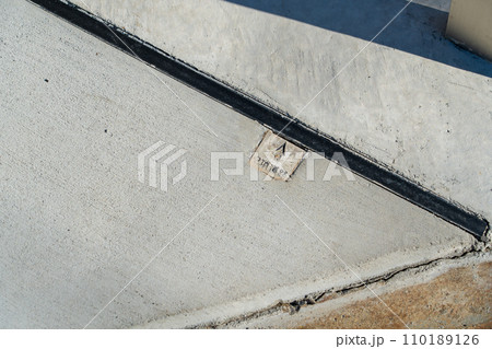 二項道路　境界標 110189126