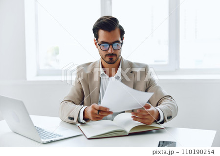 Office holding planning businessman paper 110190254