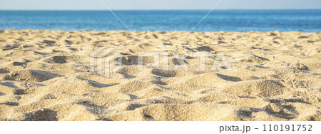 Beach background 110191752