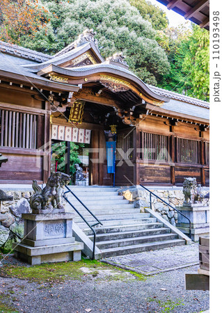滋賀県大津市山上町の早尾神社 神門 滋賀県大津市山上町の早尾神社 神門 110193498