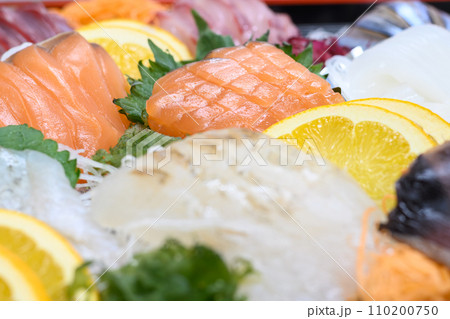 刺身 Sashimi 刺身 Sashimi 110200750
