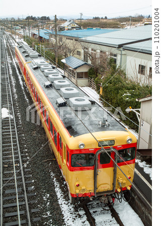 修学旅行色のキハ58とキハ28系 おもいで号 修学旅行色のキハ58とキハ28系 おもいで号 110201004