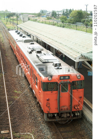 米坂線　キハ52とキハ40系列　 110202587
