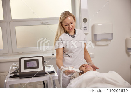 Slimming procedures, Massage techniques, Skin massage. LPG treatments are specialized form of vacuum therapy for cellulite and fat reduction. 110202659