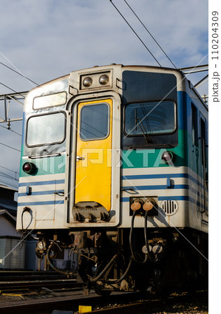 かつて千葉県の久留里線を走っていたキハ30・キハ37・キハ38などの気動車 かつて千葉県の久留里線を走っていたキハ30・キハ37・キハ38などの気動車 110204309