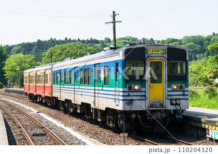 かつて千葉県の久留里線を走っていたキハ30・キハ37・キハ38などの気動車 110204320