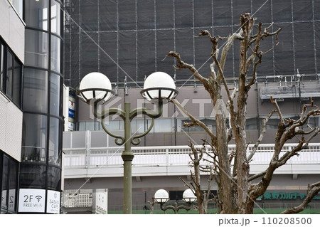 レトロな街並み 110208500