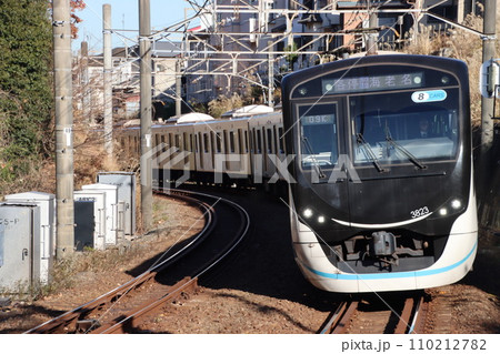 相鉄本線を行く東急3020系 110212782