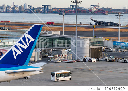 航空機事故 110212909