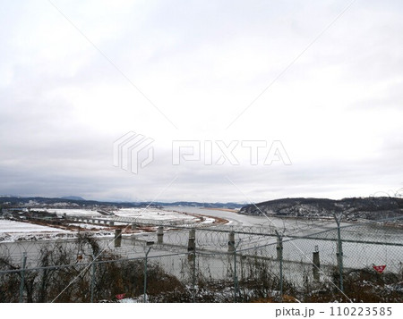 臨津閣平和ヌリ公園にある自由の橋 110223585