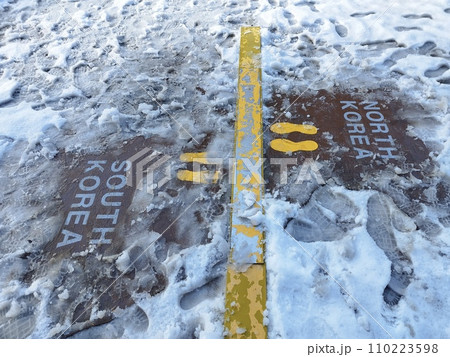 第3トンネルにある南北分断の象徴 110223598