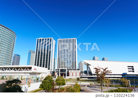 横浜 横浜駅周辺の風景 ミュージックテラス 横浜 横浜駅周辺の風景 ミュージックテラス 110224136